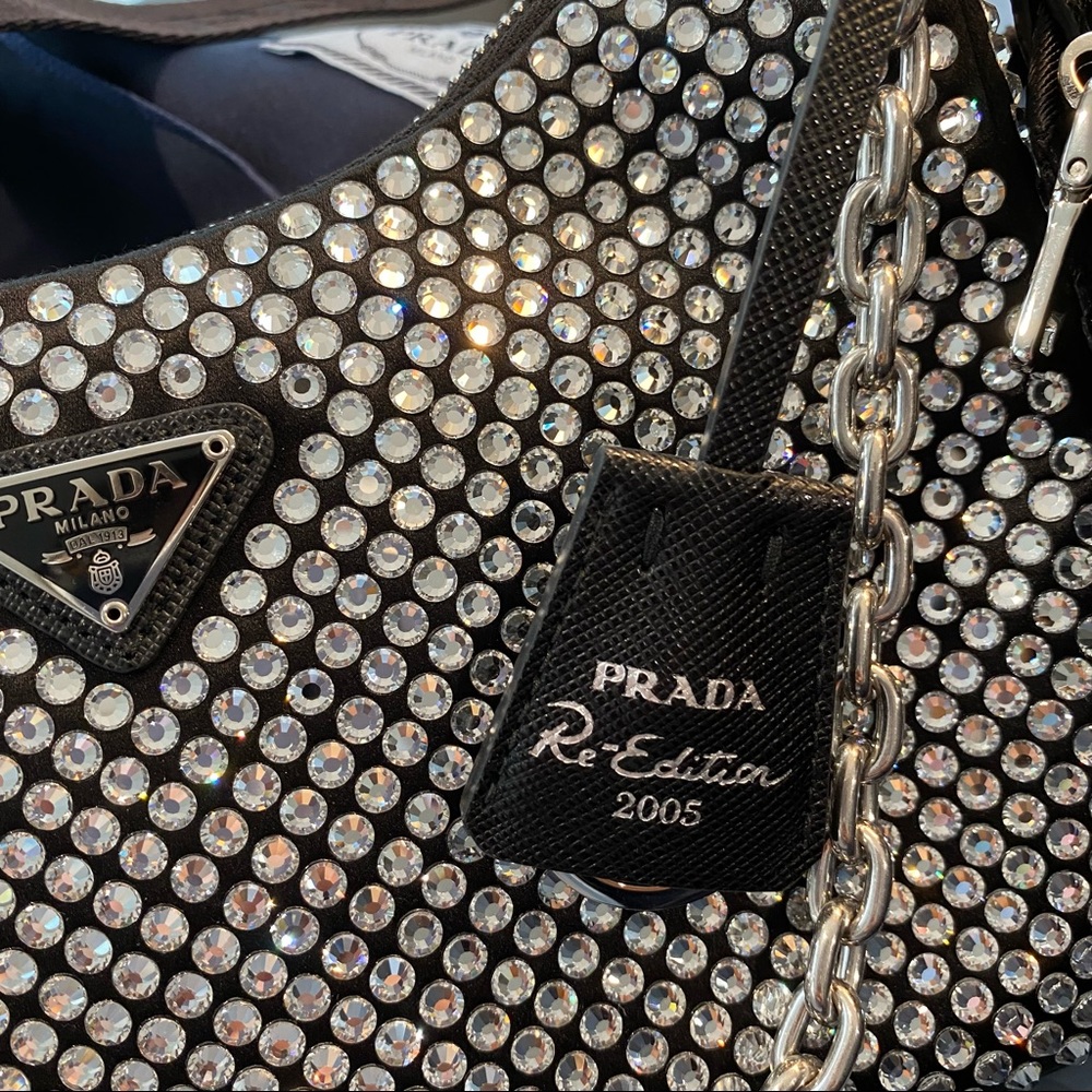 Prada Crystal Re-Edition 2005 Crossbody Chain Shoulder Bag Black Reedition - Picture 4 of 16